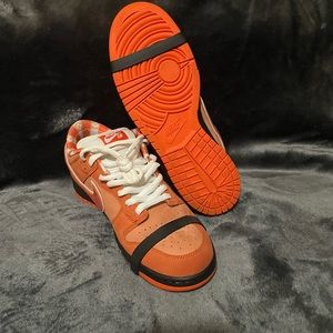 NIKE DUNK LOBSTERS (ORANGE )size 9.5